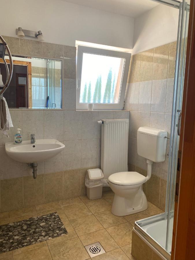 Abigel Apartmanhaz Balatonfüred Екстериор снимка