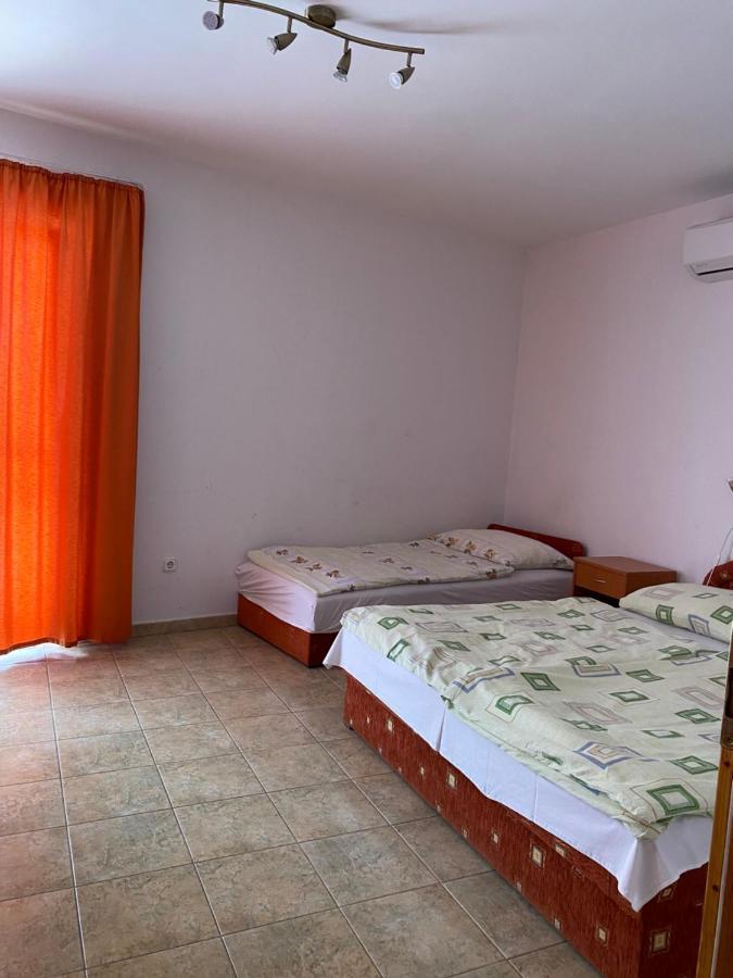 Abigel Apartmanhaz Balatonfüred Екстериор снимка